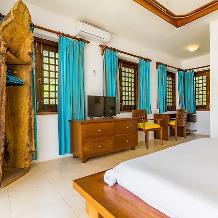 Tequila Sunrise Sky Cabana-Diani Beach Exterior photo